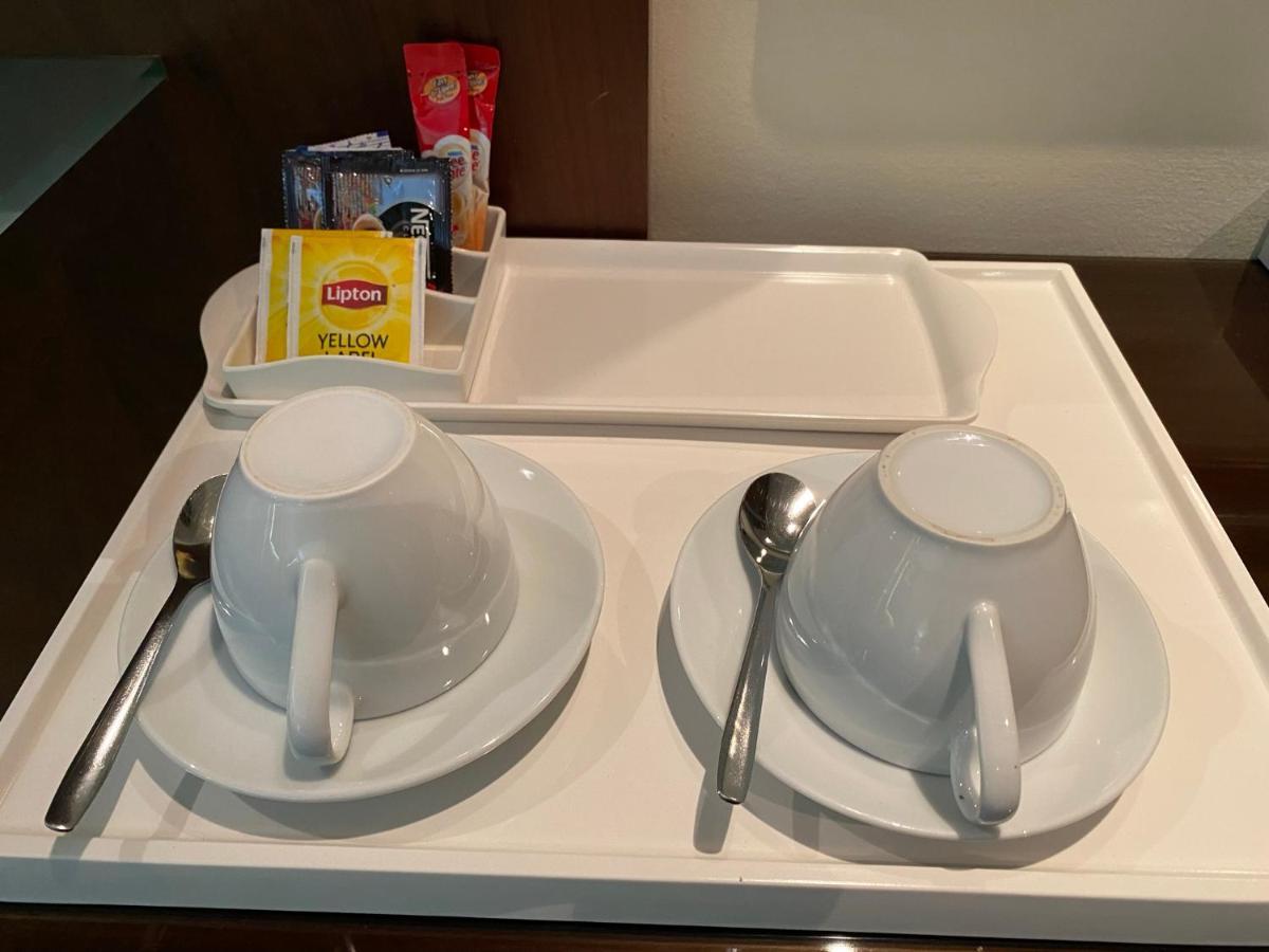 Phoenix Plaza Hotel Apartments Abu Dabi Dış mekan fotoğraf