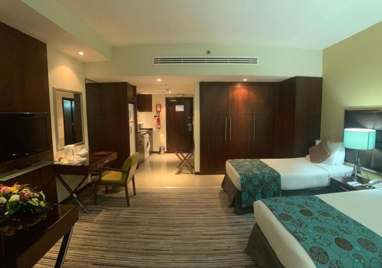 Phoenix Plaza Hotel Apartments Abu Dabi Dış mekan fotoğraf