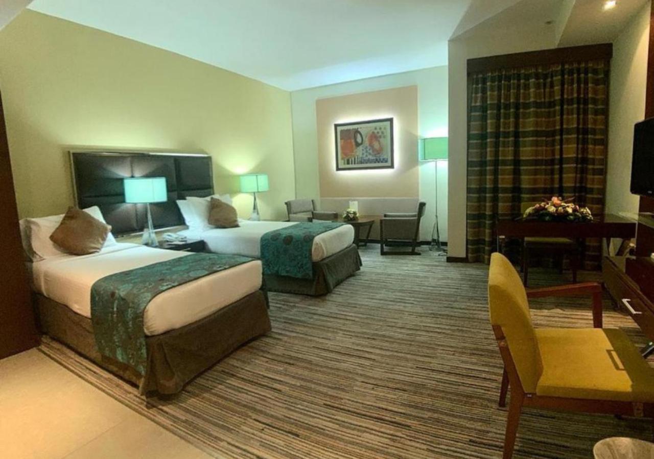Phoenix Plaza Hotel Apartments Abu Dabi Dış mekan fotoğraf