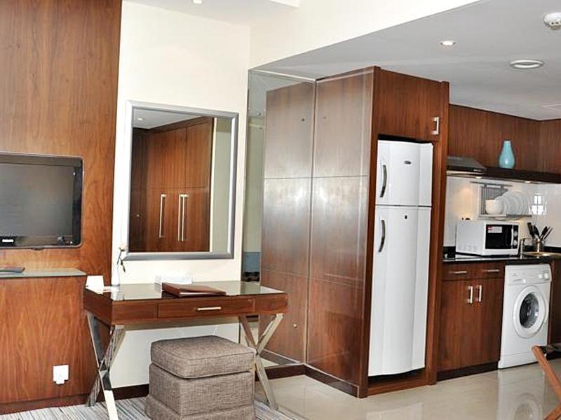 Phoenix Plaza Hotel Apartments Abu Dabi Dış mekan fotoğraf