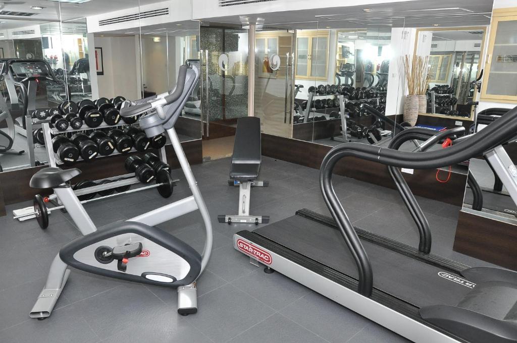 Phoenix Plaza Hotel Apartments Abu Dabi Dış mekan fotoğraf